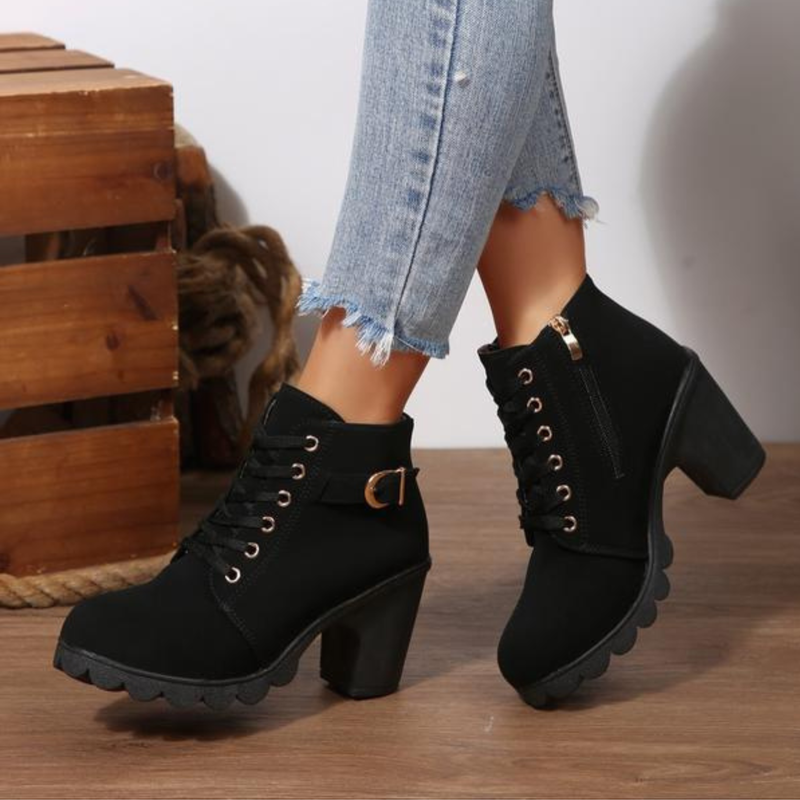 Women's Lace-Up Chunky Ankle Boots, Lugged-Sole Winter Boots